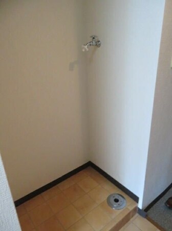 ヴィラ森林公園の物件内観写真